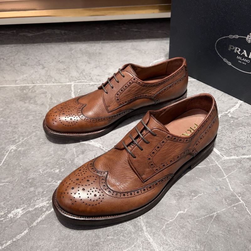Pra*a leather shoes